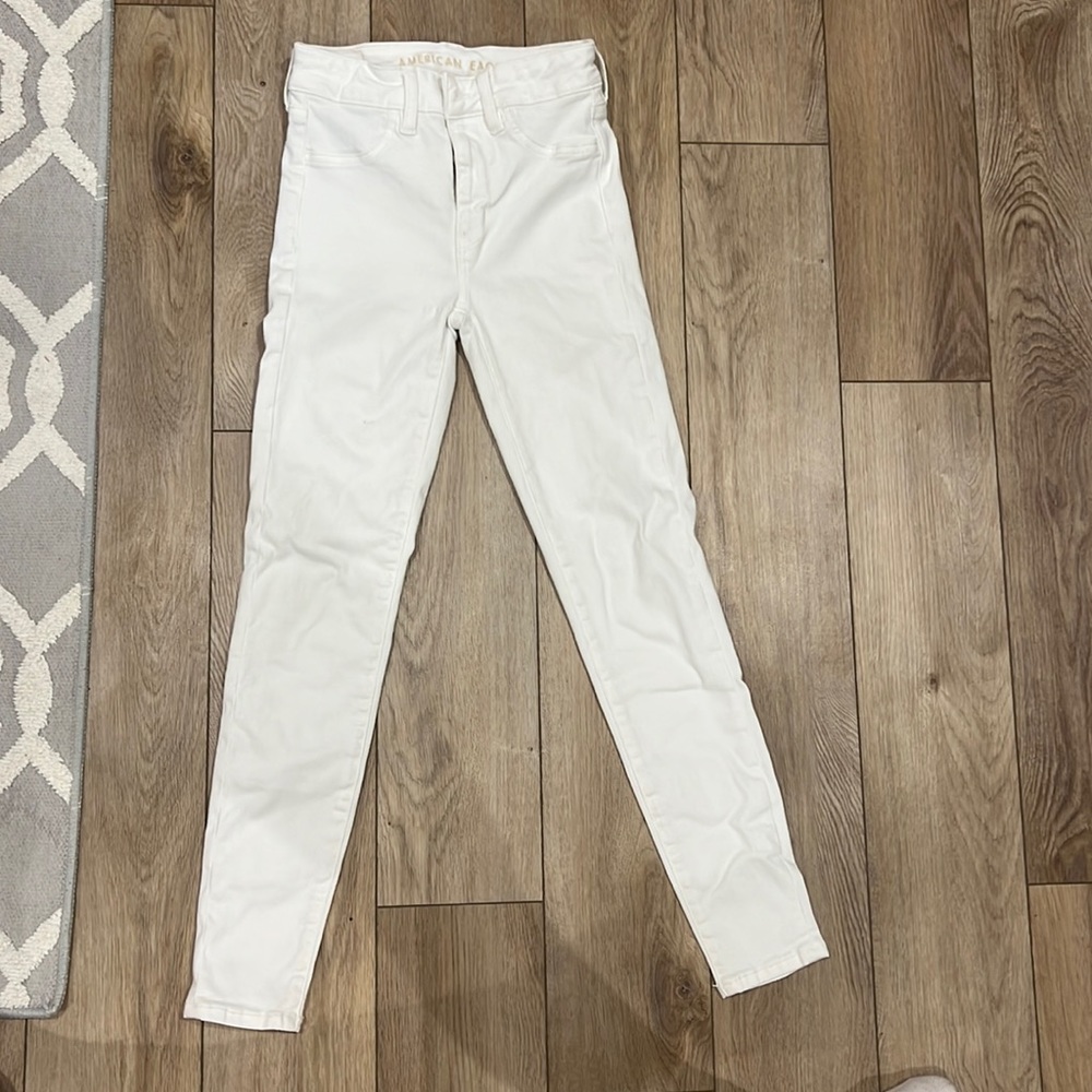 Woman White Jeans